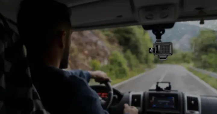 Guide to Advanced Dash Cam Safety Features with GPS Tracking and Wireless Access